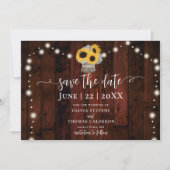 Rustige zonnebloemen Bouquet Lights Barn Wood Wedd Save The Date (Voorkant)