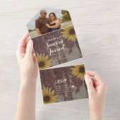 Rustige zonnebloemen Houtkorrelig All In One Uitnodiging (Afscheurbaar)