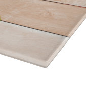 Rustige zonnebloemen op hout snijplank (Hoek)