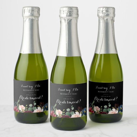 Rustige zwarte botanische bridesmaïde. sparkling wijnetiket (Flessen)
