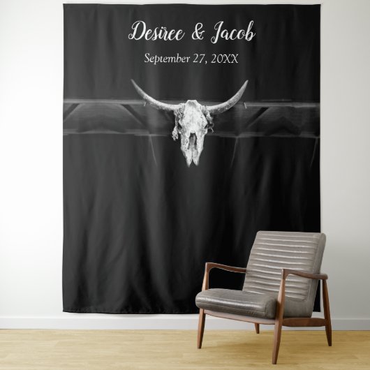 Rustige zwarte en witte Westerne bull schedel acht Wandkleed (In situ)