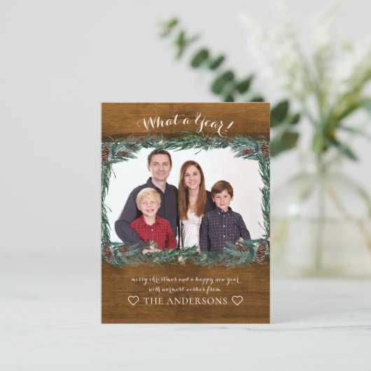 Rustikal Wat een jaar! Weihnachtskranz Foto Briefkaart (Staand voorkant)