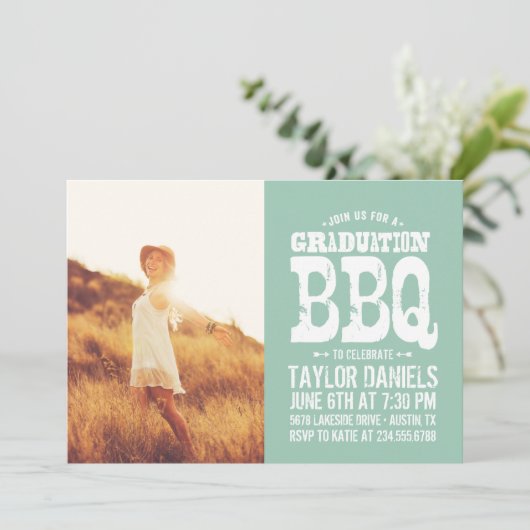 Rustisch Afstuderen BBQ Uitnodiging | bewerkbare k (Staand voorkant)