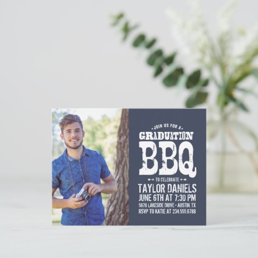 Rustisch Afstuderen BBQ Uitnodiging | bewerkbare k (Staand voorkant)