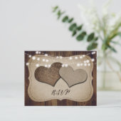 Rustisch Briefkaart op landhouten harten bruiloft  (Staand voorkant)