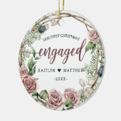 Rustisch Eerste jaar Geëngageerd Roze Floral Kerst Keramisch Ornament (Links)