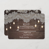 Rustisch hout en  kant & licht elegant RSVP kaartje (Voorkant / Achterkant)