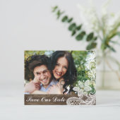 Rustisch hout en oormerken bewaren de datum aankondigingskaart (Staand voorkant)