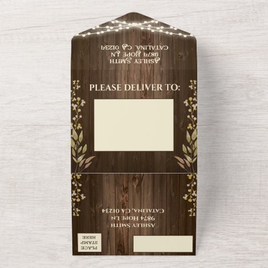 Rustisch hout in één bruiloft all in one uitnodiging (Buitenkant)