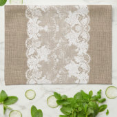 Rustisch land:  beige burlap en witte kant theedoek (Gevouwen)