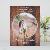 Rustisch land, hout in schuur Dank je foto bruilof (Staand voorkant)