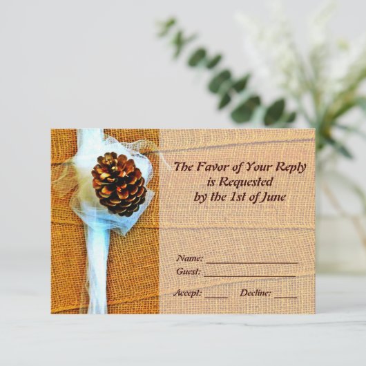 Rustisch land Pinecone Wedding RSVP-kaarten RSVP Kaartje (Staand voorkant)