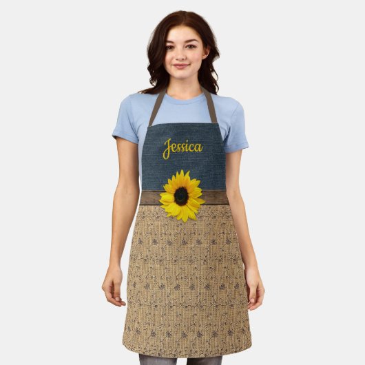 Rustisch land Simulated Burlap Denim Sunflower Schort (Gedragen)