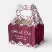 Rustisch Land Wood Logo Burgundy Wedding Bedankdoosjes (Achterkant)
