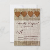 Rustisch land Wooden Hearts Burlap Wedding RSVP (Voorkant)