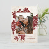 Rustisch licht hout | Foto van Red Floral Feestdagenkaart (Staand voorkant)