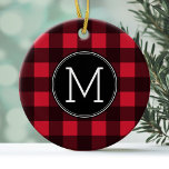 Rustisch monogram rood en zwart buffel patroonmono keramisch ornament<br><div class="desc">Een robuust en mannelijk ontwerp met een ruimte voor monogrammen. Een klassiek,  traditioneel patroon dat al jaren bestaat. Als u het kunstwerk moet aanpassen of de doopvont veranderen,  kunt u op het aanpassingsgebied klikken. Dit zal u aan het ontwerphulpmiddel nemen waar u vele veranderingen kunt aanbrengen.</div>