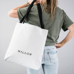 Rustisch Script Monogrammed Bridesmaid Canvas tas<br><div class="desc">Dit rustige script monogrammed bridesmaid canvas tas is het perfecte geschenk voor haar. Het eenvoudige en moderne zwarte en witte ontwerp biedt unieke, witte, handgeschreven kalligrafie met een moderne, minimalistische stijl. in elke kleur. Houd het ontwerp minimaal en simplistisch, zoals het is, of personaliseer het door uw eigen grafiek en...</div>