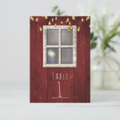Rustisch tabelnummer rood-Barn-venster en licht Kaart (Staand voorkant)