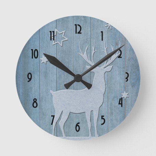 Rustisch Wood Blue Reindeer Country Kerstmis Ronde Klok (Voorkant)