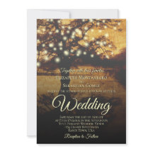 Rustische boom met strings van het hoogtepunt van 