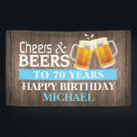 Rustische Cheers en Beers Happy 70th Birthday Blue Spandoek<br><div class="desc">Rustische Cheers en Beers Happy 70th Birthday Banner Blue. Voor verdere aanpassing,  te klikken gelieve de knoop "van de Aanpassing het"en ons ontwerphulpmiddel te gebruiken om deze sjabloon te wijzigen.</div>