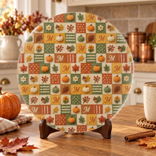Rustische herfstpatchworkpompenmonogram snijplank