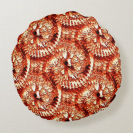 Rustische herhaling van roodkoraalrosetten, gekaar rond kussen