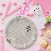 Rustische  krant Torn Piecessprint Papieren Bordje (Feest)