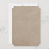 Rustische Romance | Faux Kraft Paper Wedding Invit Kaart (Achterkant)