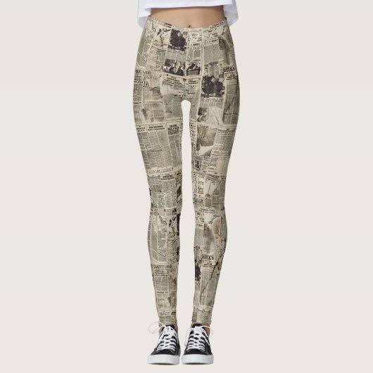 Rustische Vintage Krantenpatchworkcollage Leggings (Voorkant)