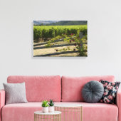 Rustische wijngaarden en Rozen omheining Canvas Afdruk (Insitu (Woonkamer))