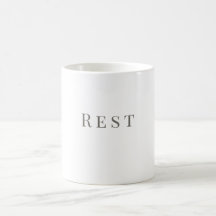 Rustmok – Minimalistisch typografieontwerp