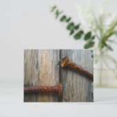Rustnagels in hout2 briefkaart (Staand voorkant)