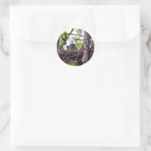 Rusty Blackbird Vrouw op Nest Ronde Sticker (Tas)