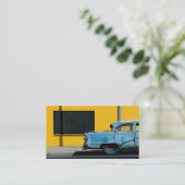 Rusty Blue Car en Yellow Wall Visitekaartje (Staand voorkant)