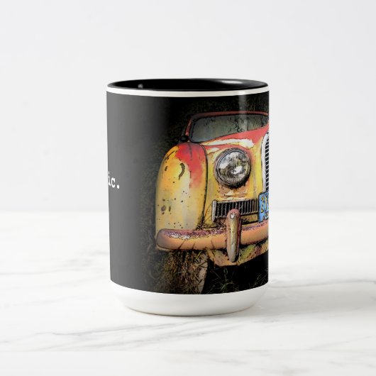 Rusty Old Classic Car Mok (Center)