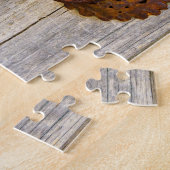 Rusty  oud ijzerhangslot op een houten deur " legpuzzel (Zijkant)