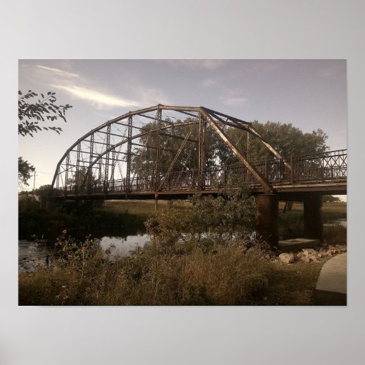 Rusty Railway Iron Arch Bridge Poster (Voorkant)
