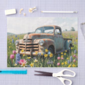 Rusty Spring Truck in een veld Decoupage Tissuepapier (Craft)
