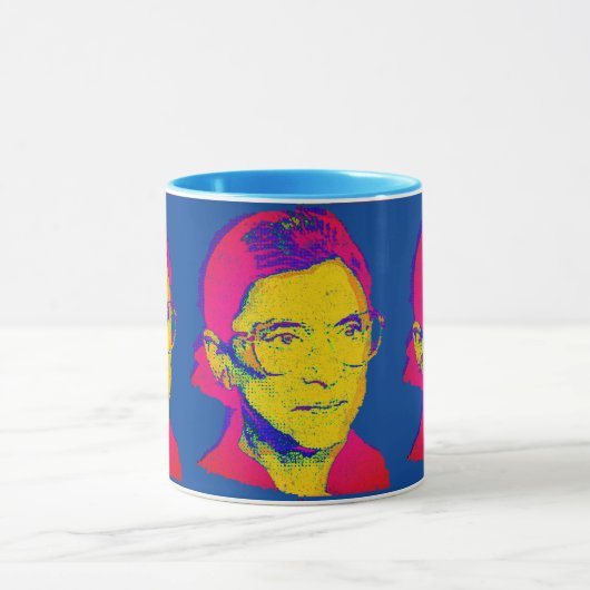 Ruth Bader Ginsburg 1983, Pop Art Portrait Mok (Midden)