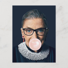 Ruth Bader Ginsburg Blaast Roze Kauwgom   Briefkaart