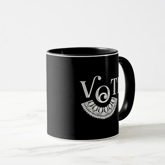 Ruth Bader Ginsburg Kant Kraag Stemming Mok (Voorkant rechts)