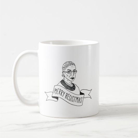 Ruth Bader Ginsburg Merry Resistmas Mok (Links)