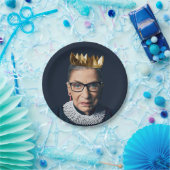 Ruth Bader Ginsburg met Gold Crown Papieren Bordje (Feest)