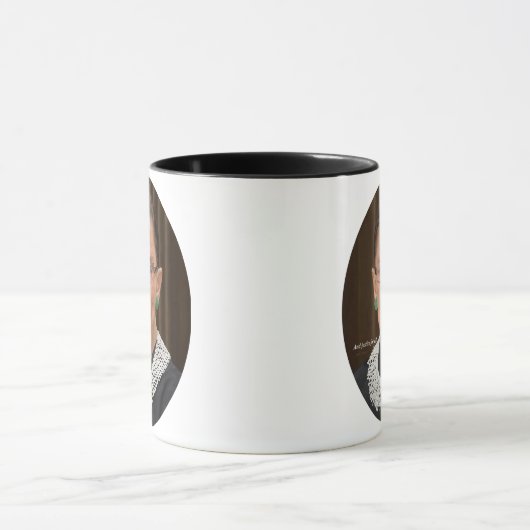 Ruth Bader Ginsburg Mok (Midden)