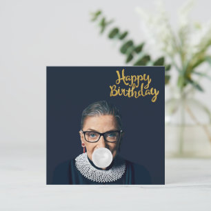 Ruth Ginsburg Blaast Bubblekauwgom Verjaardagswens