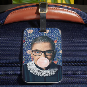 Ruth Ginsburg Roze gom Medway Tapestry Bagagelabel