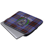 Rutherford Scottish Clan Tartan and Crest Laptop Sleeve (Voorkant onderkant)