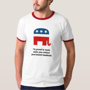 Ruw aan het werk terwijl u handouts verzamelt t-shirt